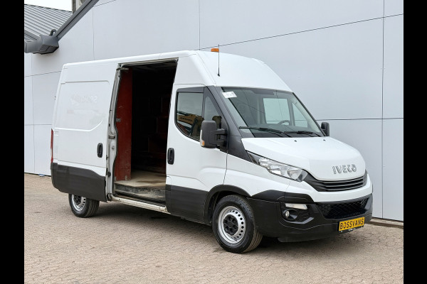 Iveco Daily 35S14 2.3 L2H2 Airco Cruise Control 3,5t Trekhaak Kastwand Inbouw