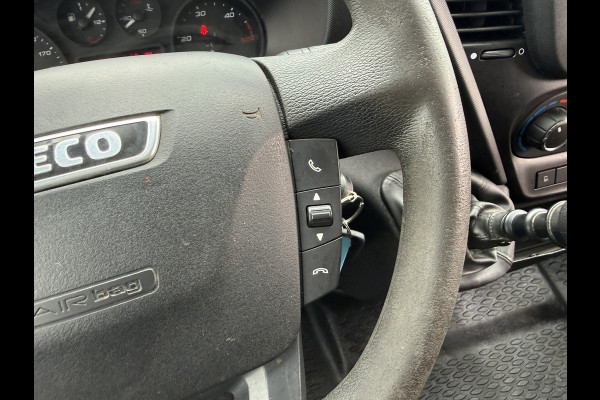 Iveco Daily 35S14 2.3 L2H2 Airco Cruise Control 3,5t Trekhaak Kastwand Inbouw