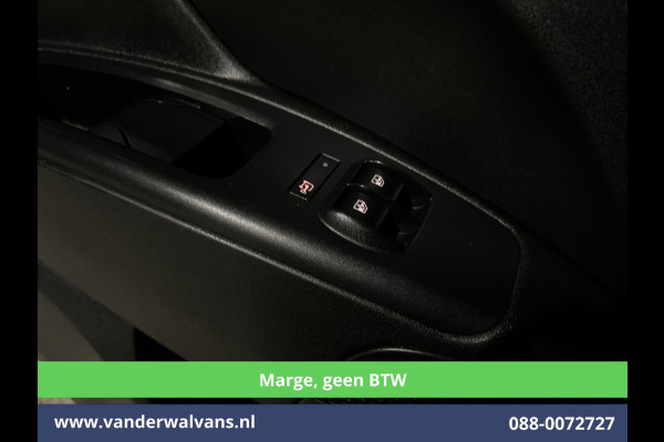Fiat Doblò Cargo 1.6 MJ 120pk **MARGE, geen BTW** L2H1 Euro6 Airco | 3-Zits | Camera | Trekhaak | Cruisecontrol | LM Velgen Parkeersensoren, Android Auto, Bijrijdersbank
