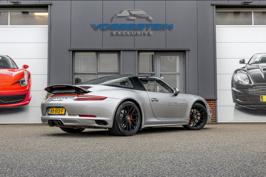 Porsche 911 3.0 Targa 4 GTS / NL-Auto / Approved garantie 06-2029 / Sportuitlaat / Navigatie / Bose