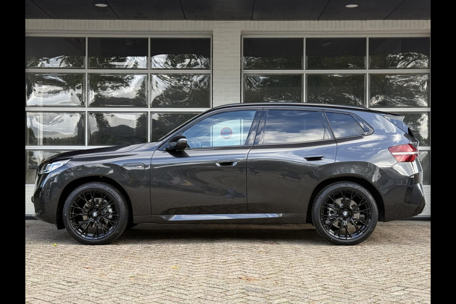 BMW X3 30e xDrive M SPORT | PANORAMA | TREKHAAK | DRIVING ASS. PROFF | ADAPT. ONDERSTEL | HARMAN KARDON |