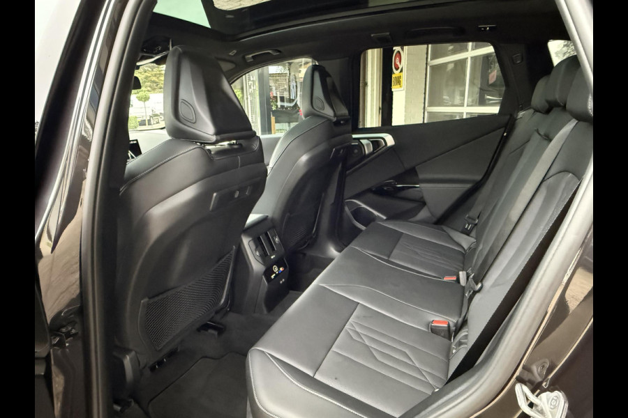BMW X3 30e xDrive M SPORT | PANORAMA | TREKHAAK | DRIVING ASS. PROFF | ADAPT. ONDERSTEL | HARMAN KARDON |