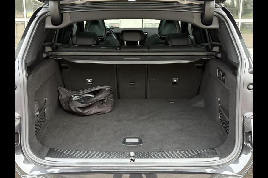 BMW X3 30e xDrive M SPORT | PANORAMA | TREKHAAK | DRIVING ASS. PROFF | ADAPT. ONDERSTEL | HARMAN KARDON |