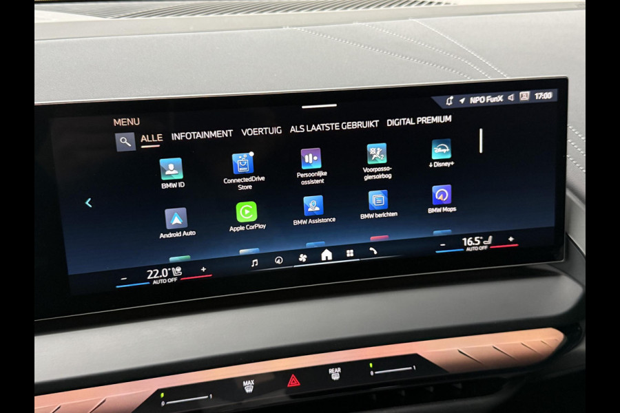 BMW X3 30e xDrive M SPORT | PANORAMA | TREKHAAK | DRIVING ASS. PROFF | ADAPT. ONDERSTEL | HARMAN KARDON |