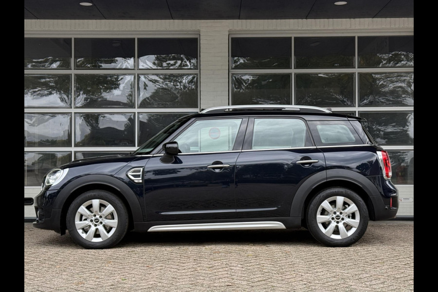 MINI Countryman 1.5 Cooper Business Edition | PANORAMA | SPORTSTOELEN | LEDER | STOELVERWARMING | ELEKTR. KOFFERKLEP |