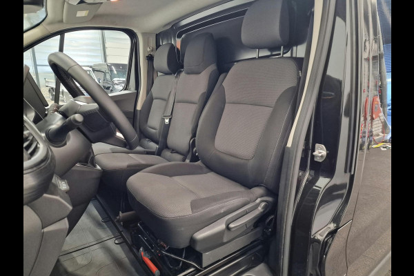 Renault Trafic 2.0 Blue dCi 150PK T30 L2H1 Advance Automaat Navigatie Airco Lichtmetalen velgen Betimmering Trekhaak Camera Parkeersensoren Dab