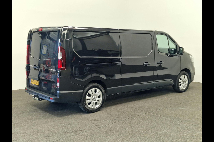 Renault Trafic 2.0 Blue dCi 150PK T30 L2H1 Advance Automaat Navigatie Airco Lichtmetalen velgen Betimmering Trekhaak Camera Parkeersensoren Dab