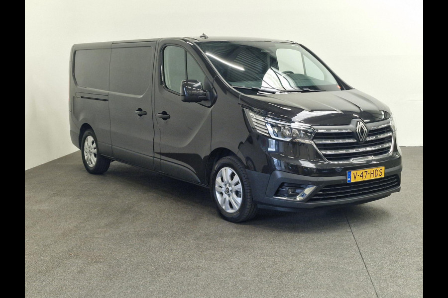 Renault Trafic 2.0 Blue dCi 150PK T30 L2H1 Advance Automaat Navigatie Airco Lichtmetalen velgen Betimmering Trekhaak Camera Parkeersensoren Dab