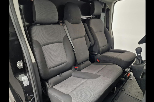 Renault Trafic 2.0 Blue dCi 150PK T30 L2H1 Advance Automaat Navigatie Airco Lichtmetalen velgen Betimmering Trekhaak Camera Parkeersensoren Dab