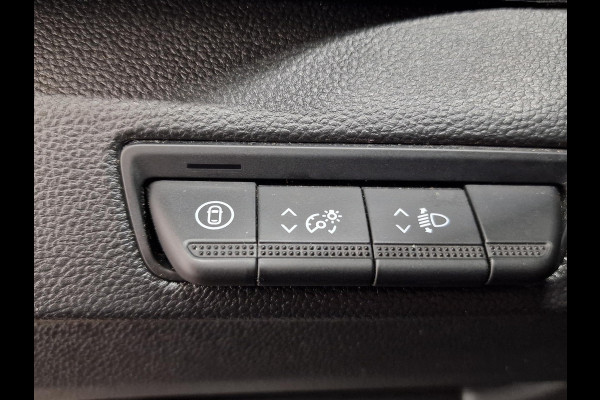 Renault Trafic 2.0 Blue dCi 150PK T30 L2H1 Advance Automaat Navigatie Airco Lichtmetalen velgen Betimmering Trekhaak Camera Parkeersensoren Dab