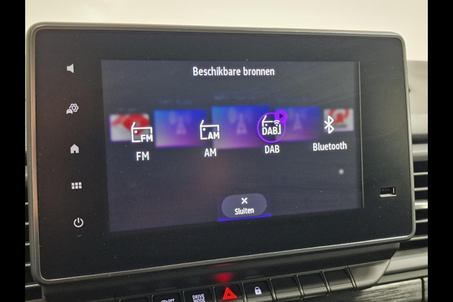 Renault Trafic 2.0 Blue dCi 150PK T30 L2H1 Advance Automaat Navigatie Airco Lichtmetalen velgen Betimmering Trekhaak Camera Parkeersensoren Dab