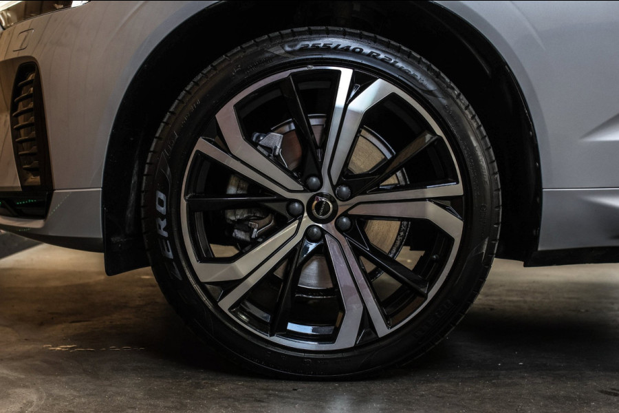 Volvo XC60 2.0 T8 Plug-in hybrid AWD R-Design *Pano*H/K*Luchtvering*Trekhaak*