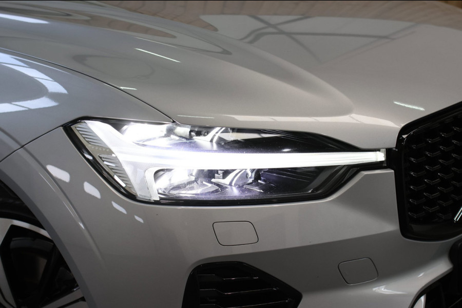 Volvo XC60 2.0 T8 Plug-in hybrid AWD R-Design *Pano*H/K*Luchtvering*Trekhaak*
