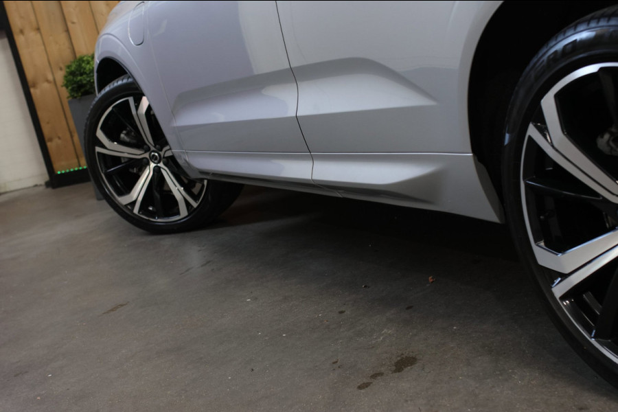 Volvo XC60 2.0 T8 Plug-in hybrid AWD R-Design *Pano*H/K*Luchtvering*Trekhaak*