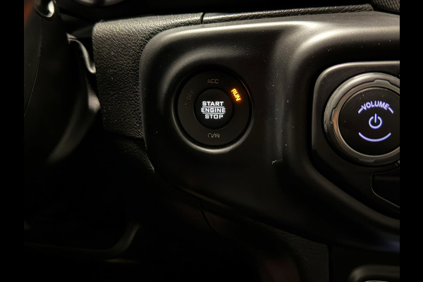 Jeep Wrangler Unlimited 4xe 380 Sahara Sarge Green