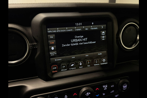 Jeep Wrangler Unlimited 4xe 380 Sahara Sarge Green