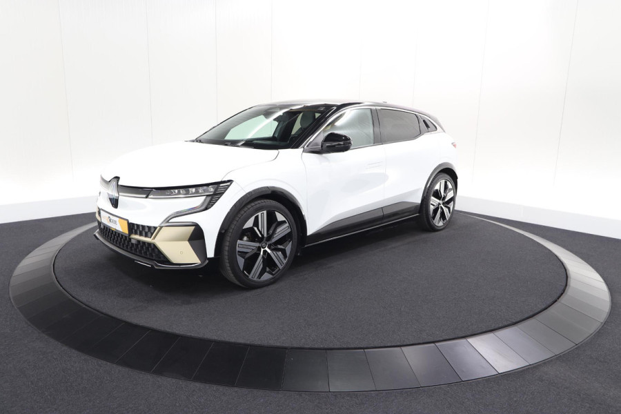 Renault Mégane E-Tech EV60 Optimum Charge Iconic | 360 Camera | Harman Kardon | Stoelmassage | Dodehoekdetectie | SOH 93,1%