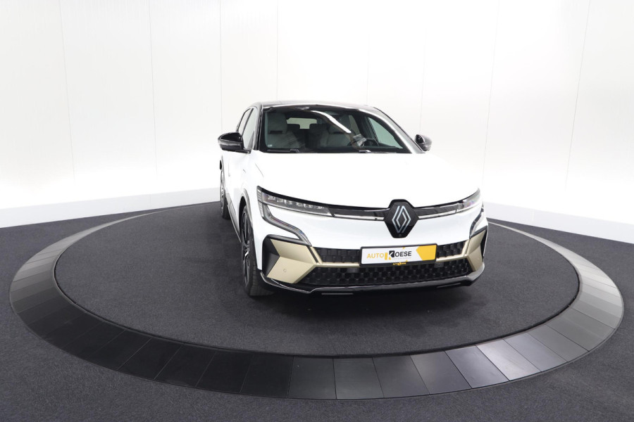Renault Mégane E-Tech EV60 Optimum Charge Iconic | 360 Camera | Harman Kardon | Stoelmassage | Dodehoekdetectie | SOH 93,1%