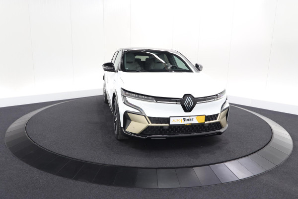 Renault Mégane E-Tech EV60 Optimum Charge Iconic | 360 Camera | Harman Kardon | Stoelmassage | Dodehoekdetectie | SOH 93,1%