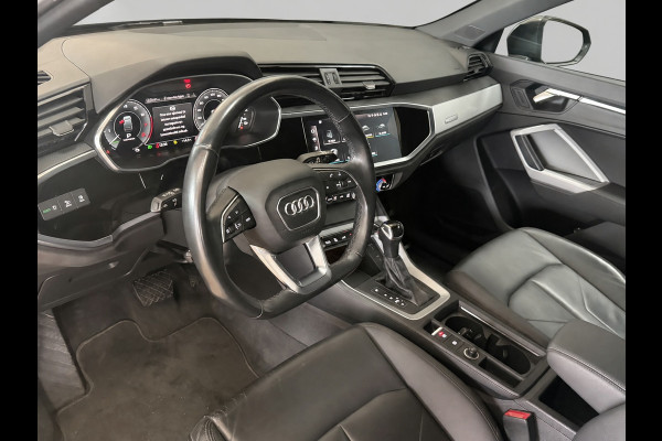 Audi Q3 Sportback 45 TFSI e S Edition | Elektr stoelen | Camera | Navigatie | Drive Select