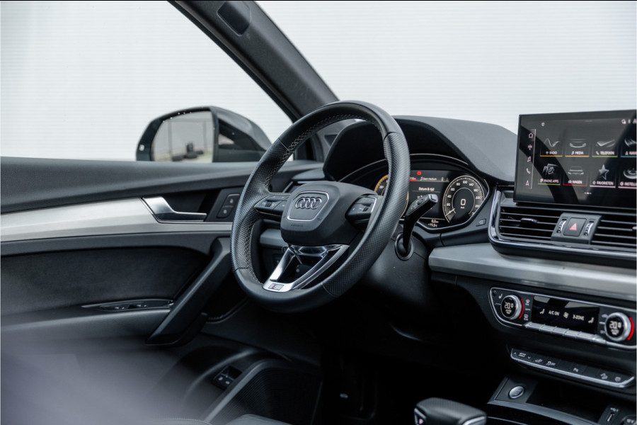 Audi Q5 55 TFSI e S edition Competition RS Stoelen / B&O Audio / Camera / 20 inch / S-Line /