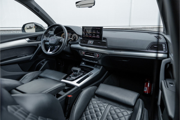 Audi Q5 55 TFSI e S edition Competition RS Stoelen / B&O Audio / Camera / 20 inch / S-Line /
