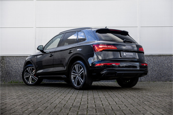 Audi Q5 55 TFSI e S edition Competition RS Stoelen / B&O Audio / Camera / 20 inch / S-Line /