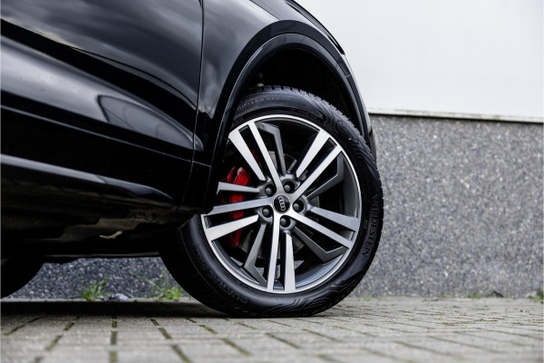 Audi Q5 55 TFSI e S edition Competition RS Stoelen / B&O Audio / Camera / 20 inch / S-Line /