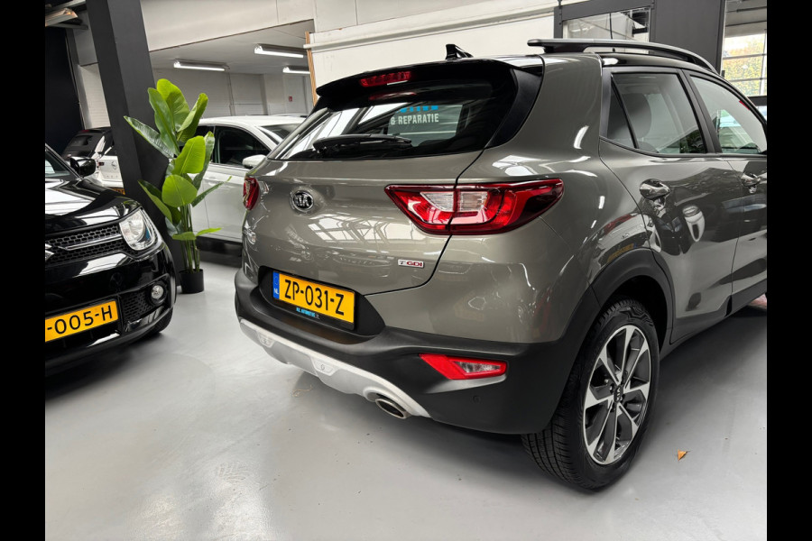 Kia Stonic 1.0 T-GDi DynamicLine / Camera