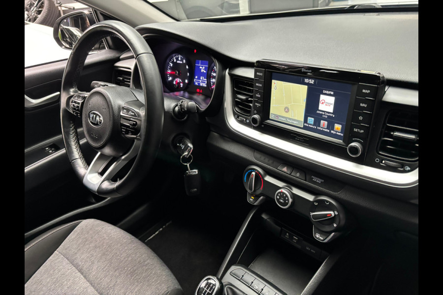 Kia Stonic 1.0 T-GDi DynamicLine / Camera