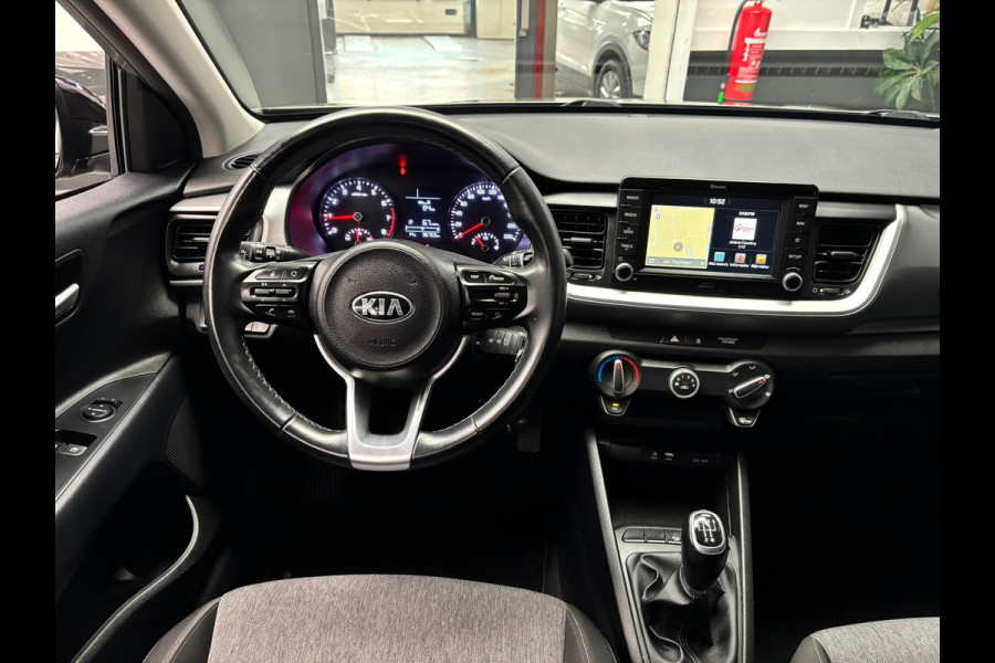Kia Stonic 1.0 T-GDi DynamicLine / Camera