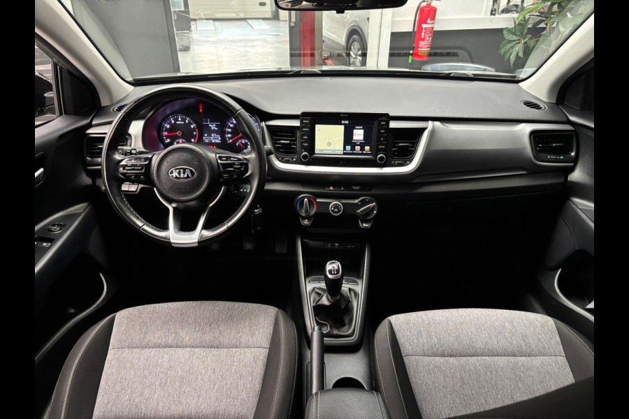 Kia Stonic 1.0 T-GDi DynamicLine / Camera