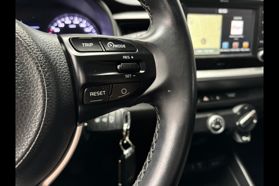 Kia Stonic 1.0 T-GDi DynamicLine / Camera