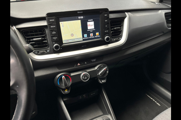 Kia Stonic 1.0 T-GDi DynamicLine / Camera