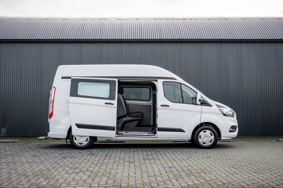 Ford Transit Custom 2.0 EcoBlue L2H1 | DC 5-Zits | 1e Eigenaar | Cruise | PDC | Stoelverw. | Airco | Trekhaak