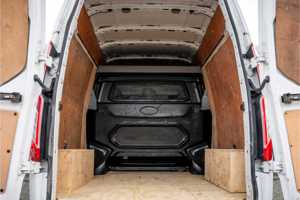 Ford Transit Custom 2.0 EcoBlue L2H1 | DC 5-Zits | 1e Eigenaar | Cruise | PDC | Stoelverw. | Airco | Trekhaak