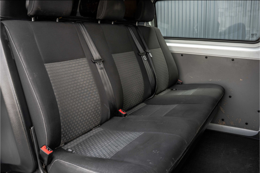 Ford Transit Custom 2.0 EcoBlue L2H1 | DC 5-Zits | 1e Eigenaar | Cruise | PDC | Stoelverw. | Airco | Trekhaak