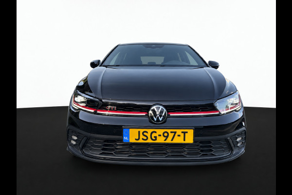 Volkswagen Polo 2.0 TSI GTI TSI 210PK DSG GTI-SPORT IQ-LIGHT/PDC/CARPLAY