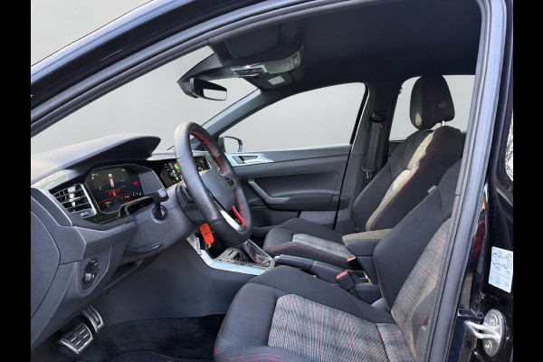 Volkswagen Polo 2.0 TSI GTI TSI 210PK DSG GTI-SPORT IQ-LIGHT/PDC/CARPLAY