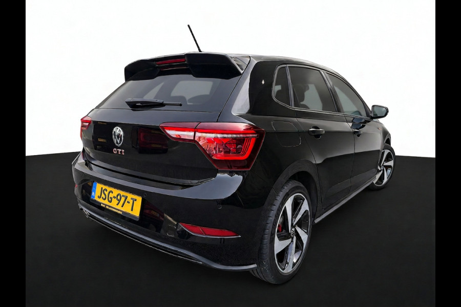Volkswagen Polo 2.0 TSI GTI TSI 210PK DSG GTI-SPORT IQ-LIGHT/PDC/CARPLAY