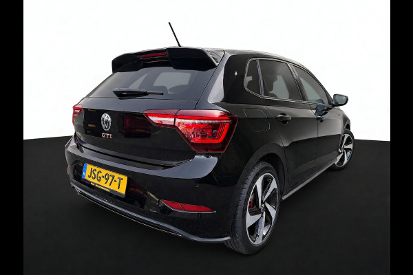 Volkswagen Polo 2.0 TSI GTI TSI 210PK DSG GTI-SPORT IQ-LIGHT/PDC/CARPLAY