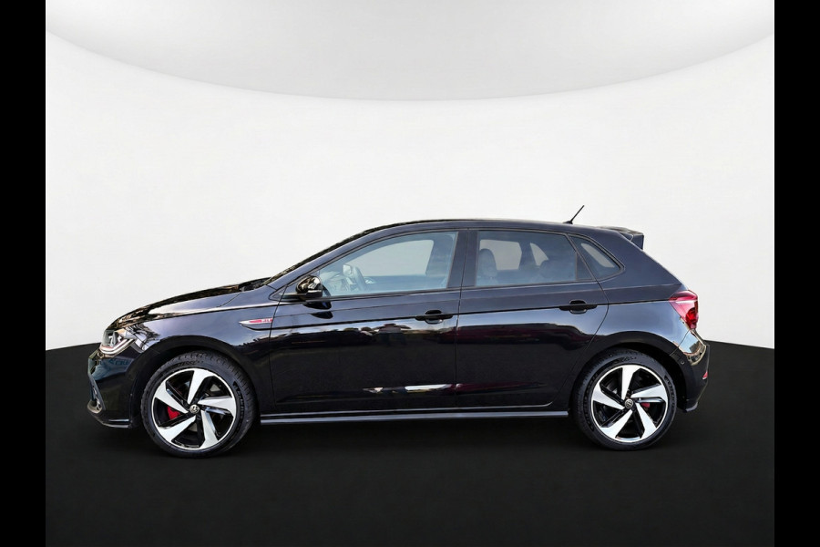 Volkswagen Polo 2.0 TSI GTI TSI 210PK DSG GTI-SPORT IQ-LIGHT/PDC/CARPLAY