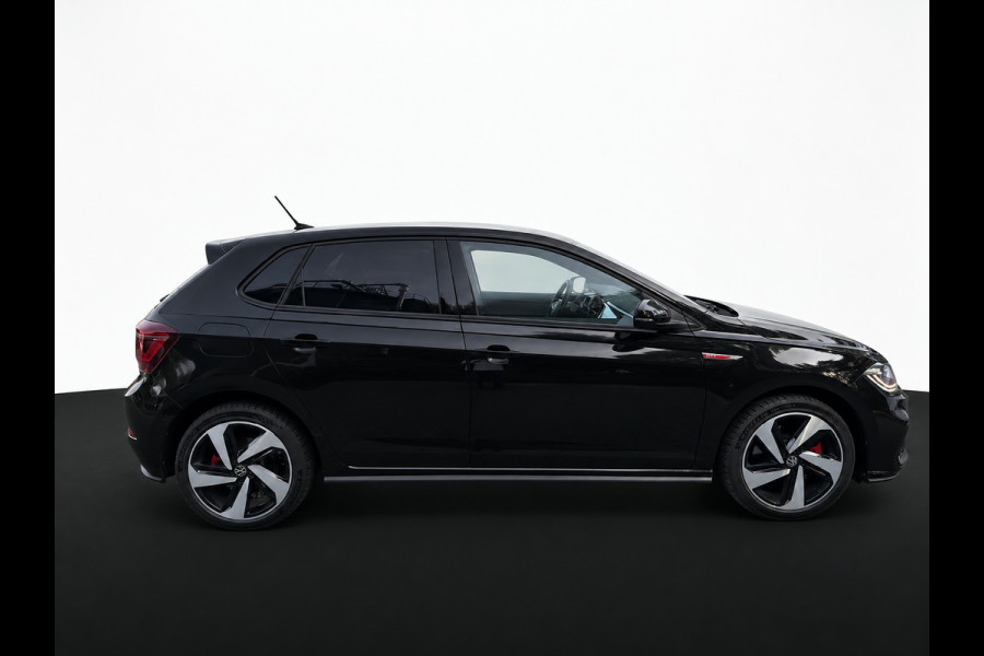 Volkswagen Polo 2.0 TSI GTI TSI 210PK DSG GTI-SPORT IQ-LIGHT/PDC/CARPLAY