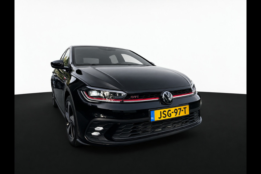 Volkswagen Polo 2.0 TSI GTI TSI 210PK DSG GTI-SPORT IQ-LIGHT/PDC/CARPLAY
