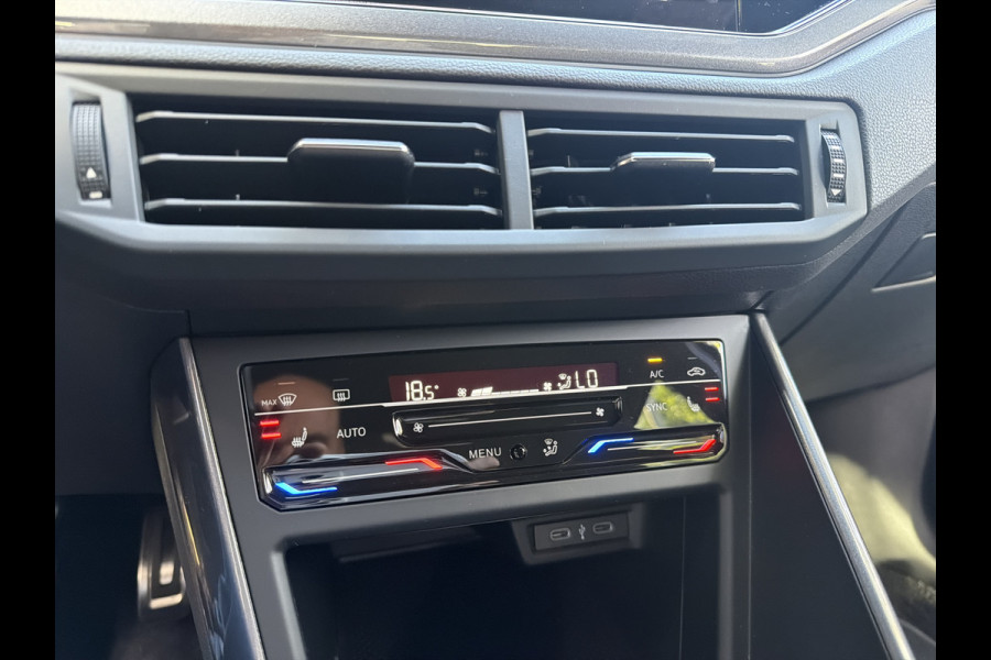Volkswagen Polo 2.0 TSI GTI TSI 210PK DSG GTI-SPORT IQ-LIGHT/PDC/CARPLAY