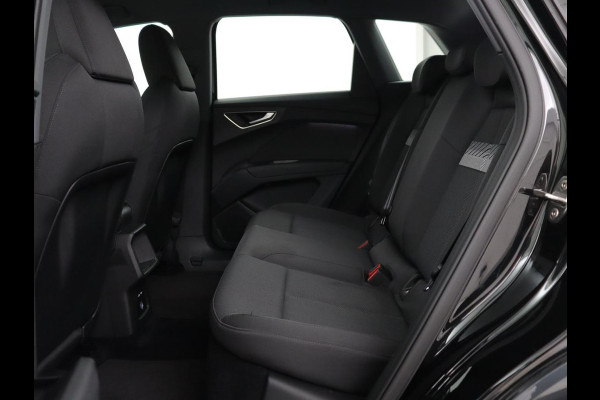 Audi Q4 e-tron 40 Advanced edition 77 kWh | SOH 96,2 % | Achteruitrijcamera | Trekhaak | Cruisecontrol adaptief | Virtual display | Elektrische achterklep