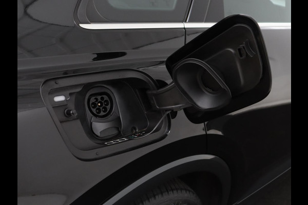 Audi Q4 e-tron 40 Advanced edition 77 kWh | SOH 96,2 % | Achteruitrijcamera | Trekhaak | Cruisecontrol adaptief | Virtual display | Elektrische achterklep