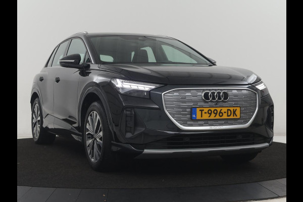 Audi Q4 e-tron 40 Advanced edition 77 kWh | SOH 96,2 % | Achteruitrijcamera | Trekhaak | Cruisecontrol adaptief | Virtual display | Elektrische achterklep