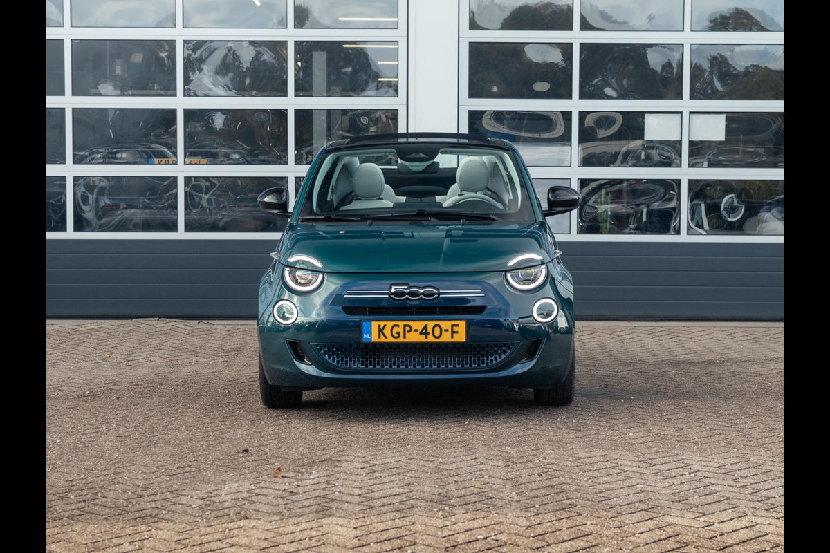 Fiat 500C Hybrid La Prima | Clima | LED | PDC | JBL Premium Audio | 17" | Camera | Canneloni Ivory/Piombo interieur