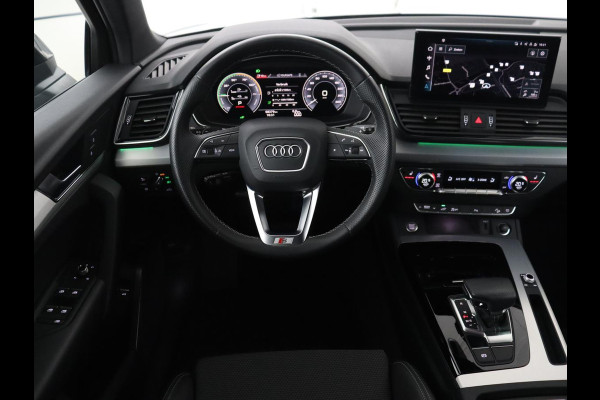 Audi Q5 Sportback 55 TFSI e S Edition S-Line | SOH 98,6 % | Achteruitrij camera | Adaptieve cruise controle | 3 zone Climate | Navigatie | Apple carplay | S-Line |